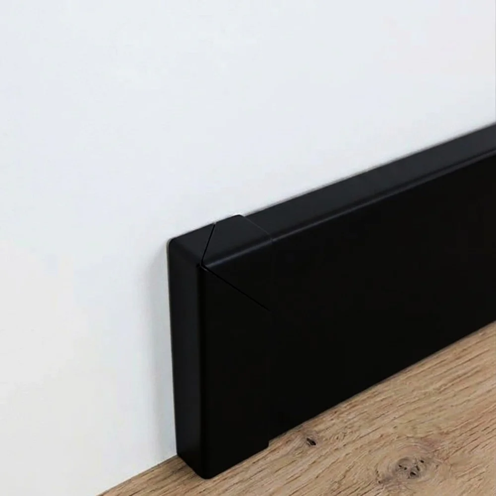 Заглушка из нержавеющей стали для плинтуса с кабель-каналом, 40 X 2500 мм, Чёрный матовый, 2 шт Купить оптом Заглушка из нержавеющей стали для плинтуса с кабель-каналом, 40 X 2500 мм, Чёрный матовый, 2 шт — изображение 3